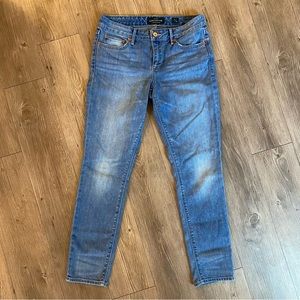 Lucky Brand Low Rise Lolita Skinny Jeans Size 6/28